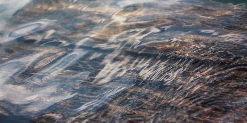 东莞五金制造业新突破：高性能聚酰亚胺薄膜如何重塑柔性电路板与耐高温绝缘领域