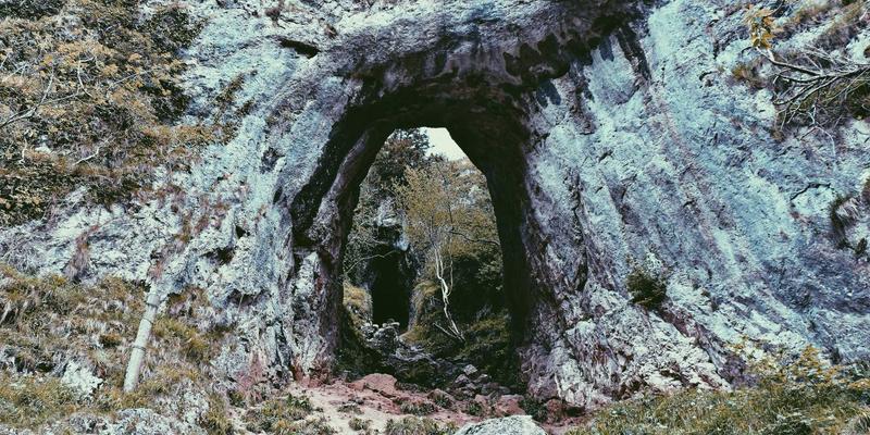 五金制品与金属配件:制造业供应链的基石与创新引擎